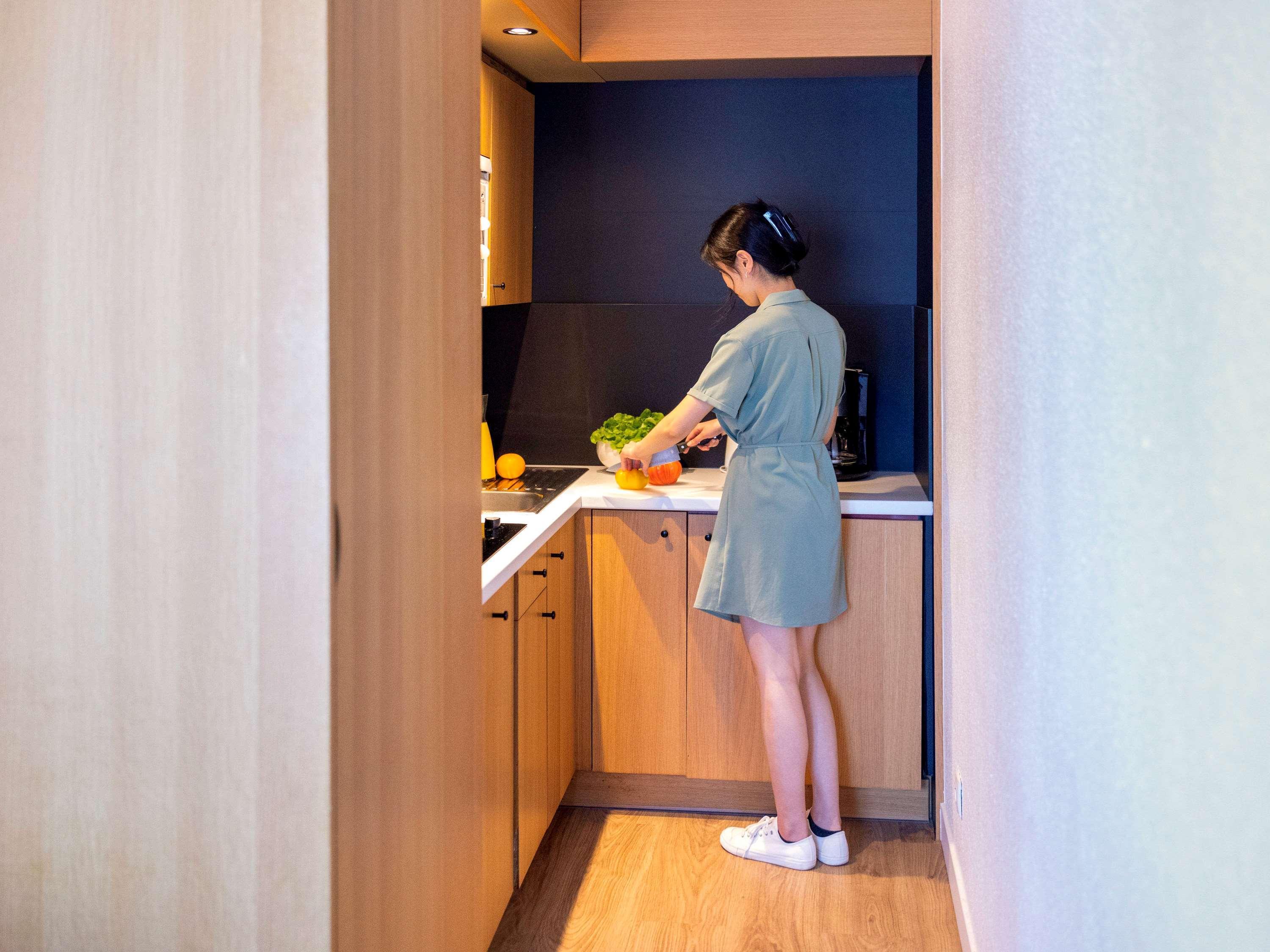 Adagio Centre 4*