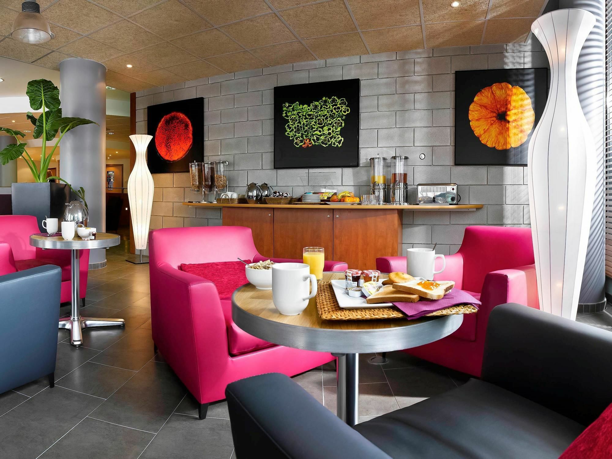 Adagio Centre Aparthotel 4*
