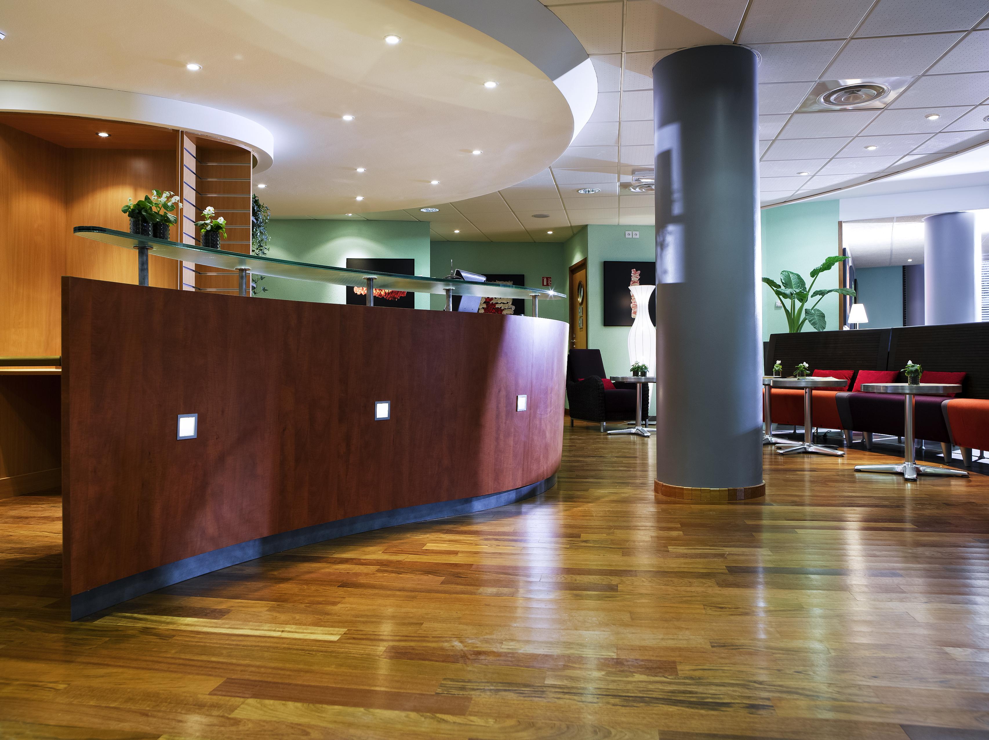 Adagio Centre